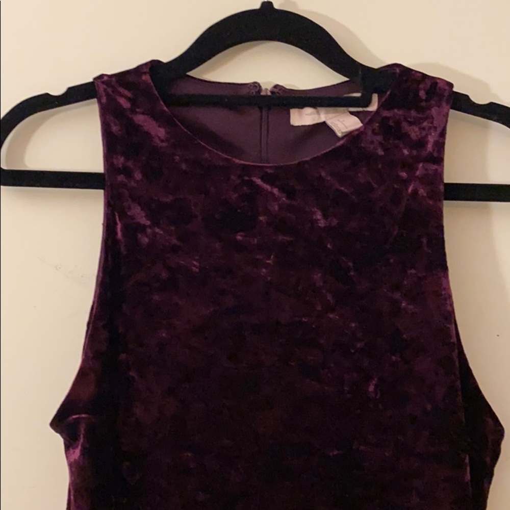 Beautiful velvet tunic with unique slits